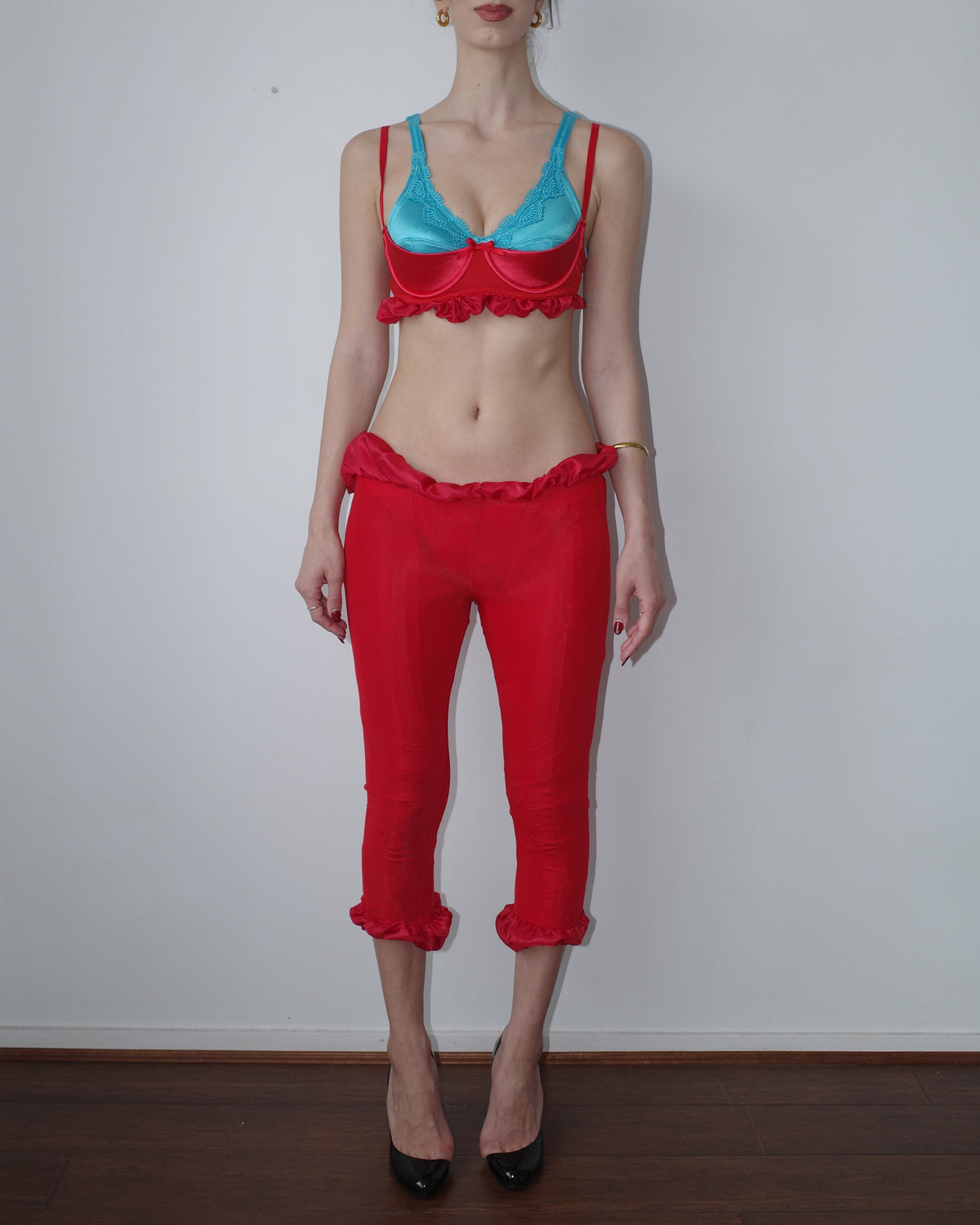 002 PETAL CAPRI / LIPSTICK